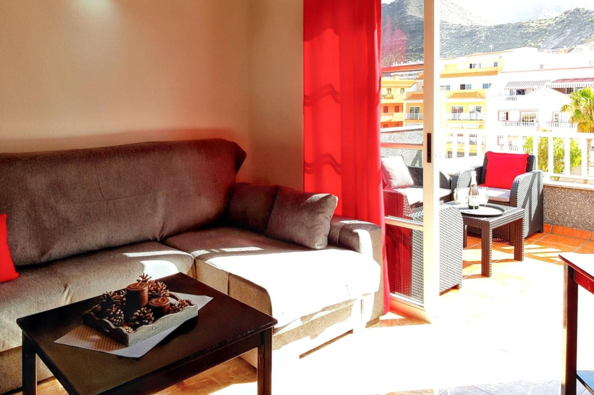 Modern Apartment In Puerto De Santiago - 65 Sqm - Mountain View Exteriör bild
