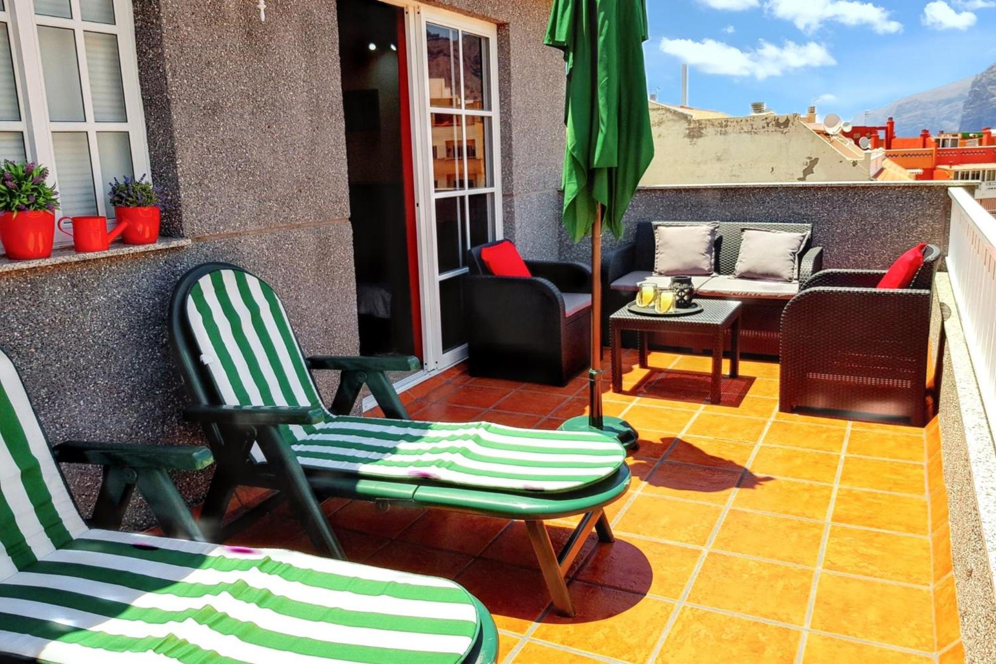 Modern Apartment In Puerto De Santiago - 65 Sqm - Mountain View Exteriör bild